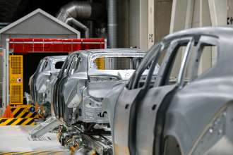 BMW iFACTORY в Дебрецене: первый завод концерна на 100 % возобновляемой энергии и окрасочный цех со снижением CO₂ на 90 %